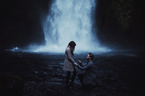 afistfullofbolts:  he kidnapped her from work, flew her to portland, drove her to the gorge, and had