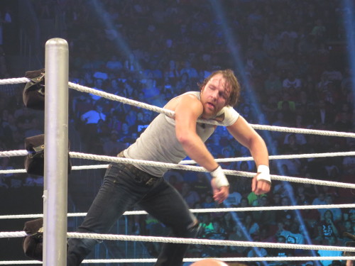 Porn  Dean Ambrose v Cesaro—12 August SmackDown photos