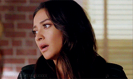 prettylittleliarsxxxx:★ Emily Fields ★    ★ 7x20 “til deAth do us pArt” ★
