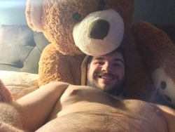 isometriclove:  My boyfriend is 800 miles away, I got rejected from a job I was almost positive I had, and I feel like I’ve been hit by an emotional train (taking rejection is one of those things I’m not very good at yet), but I have this giant teddy