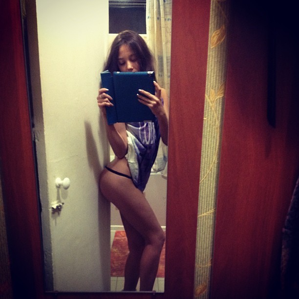 skinnyinsta:  loolabelly