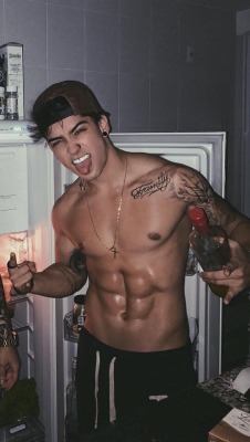 muscleteen:  You like it? Follow me www.muscleteen.tumblr.com Get 15% OFF 💸 on www.jjmalibu.com 🍍 Using Promo Code : MUSCLETEEN