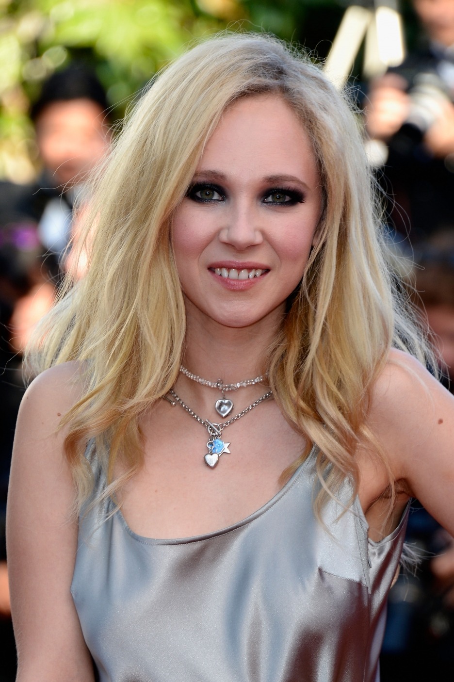 insertmultifandomurlhere:  I have such a huge crush on Juno &lt;3