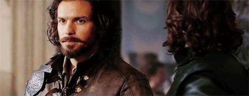 queenannesmusketeer:#theseductivestare