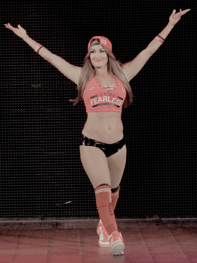 samoansdrop:  Nikki Bella 9/6/16
