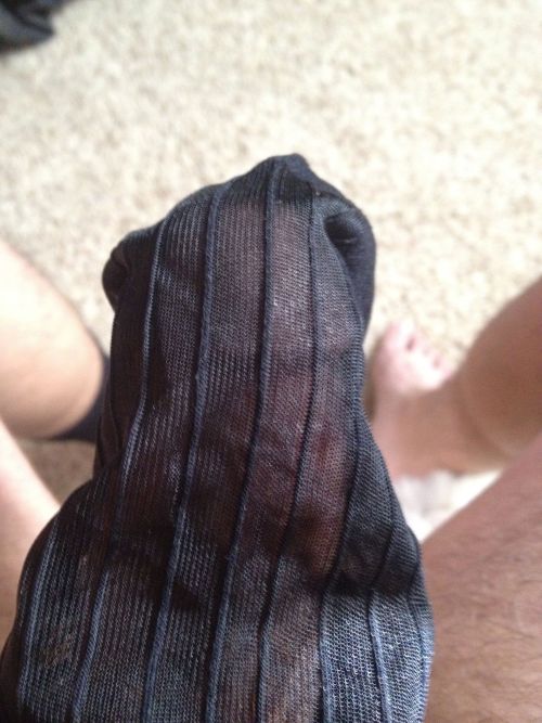 sniffingsocks:  GETTING READY TO SHOOT MY HOT SPERM ONTO THIS TNT’S!!! COME OVER AND LICK IT BRO!!!