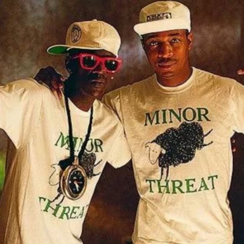 commie-bimbo:  #PublicEnemy #MinorThreat #ChuckD #Flava Flav #HipHop #PunkRock  that’s awesome 