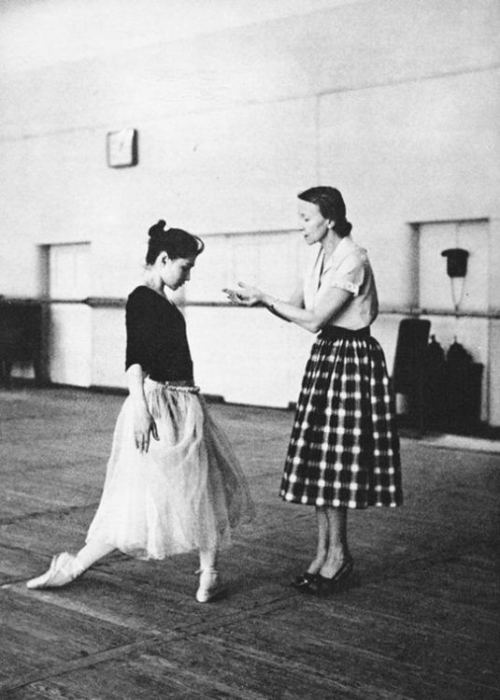 barcarole:Ekaterina Maximova with Galina Ulanova for her debut in Giselle. Photos by Albert E. Kahn.