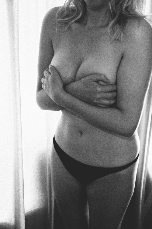 sweatercheetahs:  B&W beauty.