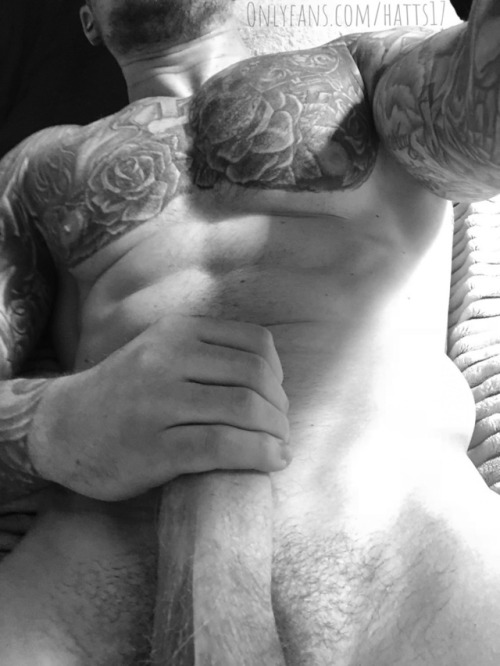 Booty-ful Men