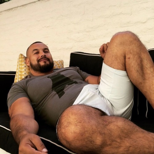 jockstrapjohnny: Visibility Just Big Guys: 08/10