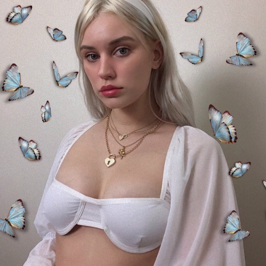 swordgirlfrend:  IG: b.r.e.y 🦋