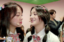 nayeoff:( ⚆ ͜ʖ⚆)
