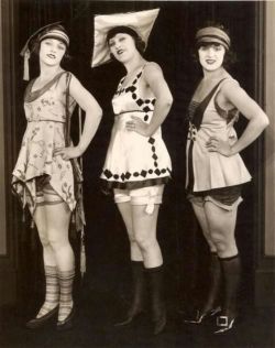 historical-nonfiction:    Fashionable bathing outfits for ladies, from the 1920s.   