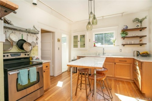 $699,000/3 br/1620 sq ftSeattle, WAbuilt in 1907