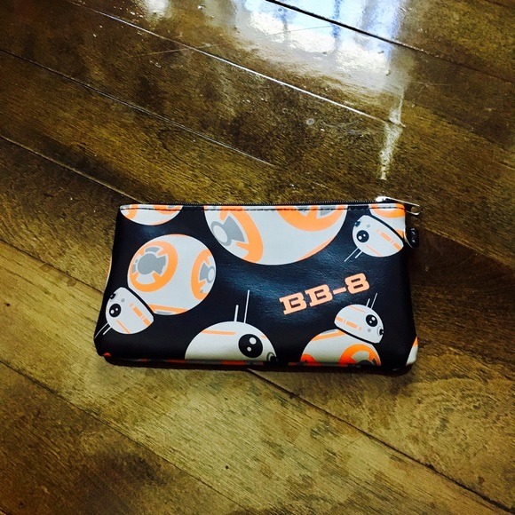 From LootCrate! Cute pouch for all Star Wars fans! It fits an iPhone 6s too!