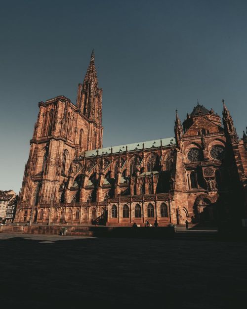 utwo:Strasbourg France by :© Travel with Adrien