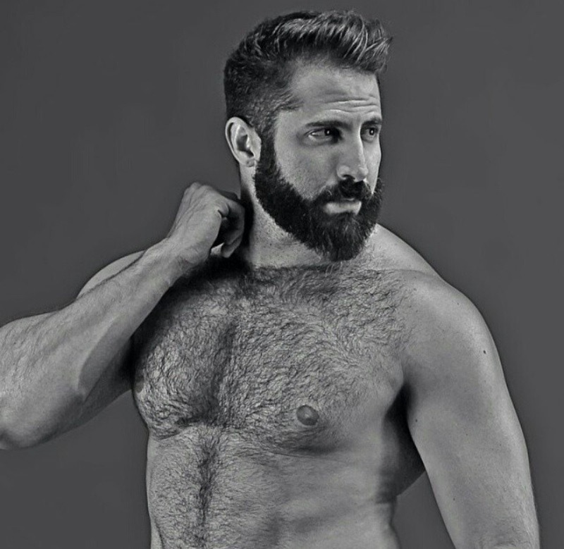 turnmeonmen:  Follow me at http://turnmeonmen.tumblr.com/  An exceptionally handsome,
