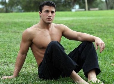 hotmusclejocks:    Anthony Cadrecha   adult photos