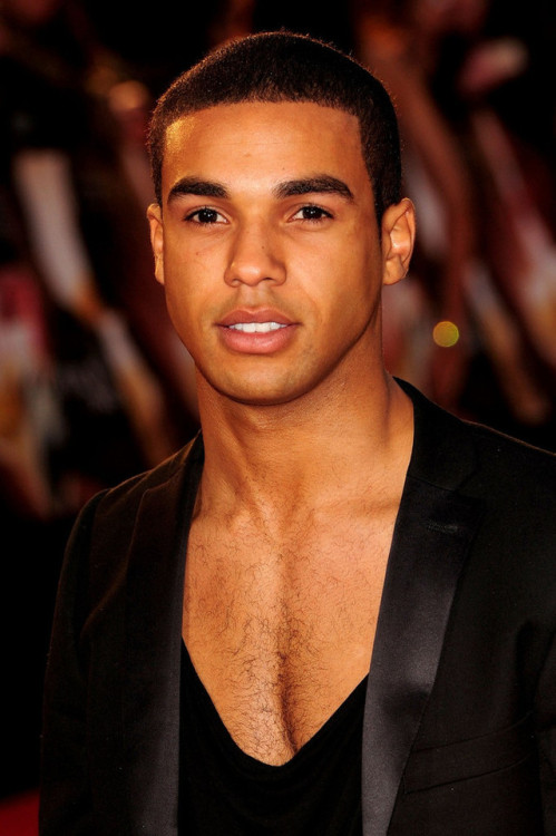 jakympost:Lucien Laviscount