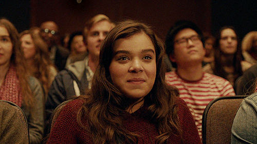 leofromthedark:The Edge of Seventeen (2016) dir. Kelly Fremon CraigThere are two types of people in 