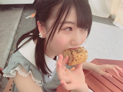 monowasure:  小田 彩加 (おだあやか)(@ODAchan_hkt48)さん | Twitter