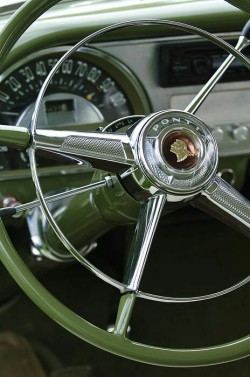 doyoulikevintage:1953 Pontiac Steering Wheel