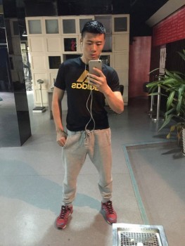 zlam333:  Fitness, show my prick