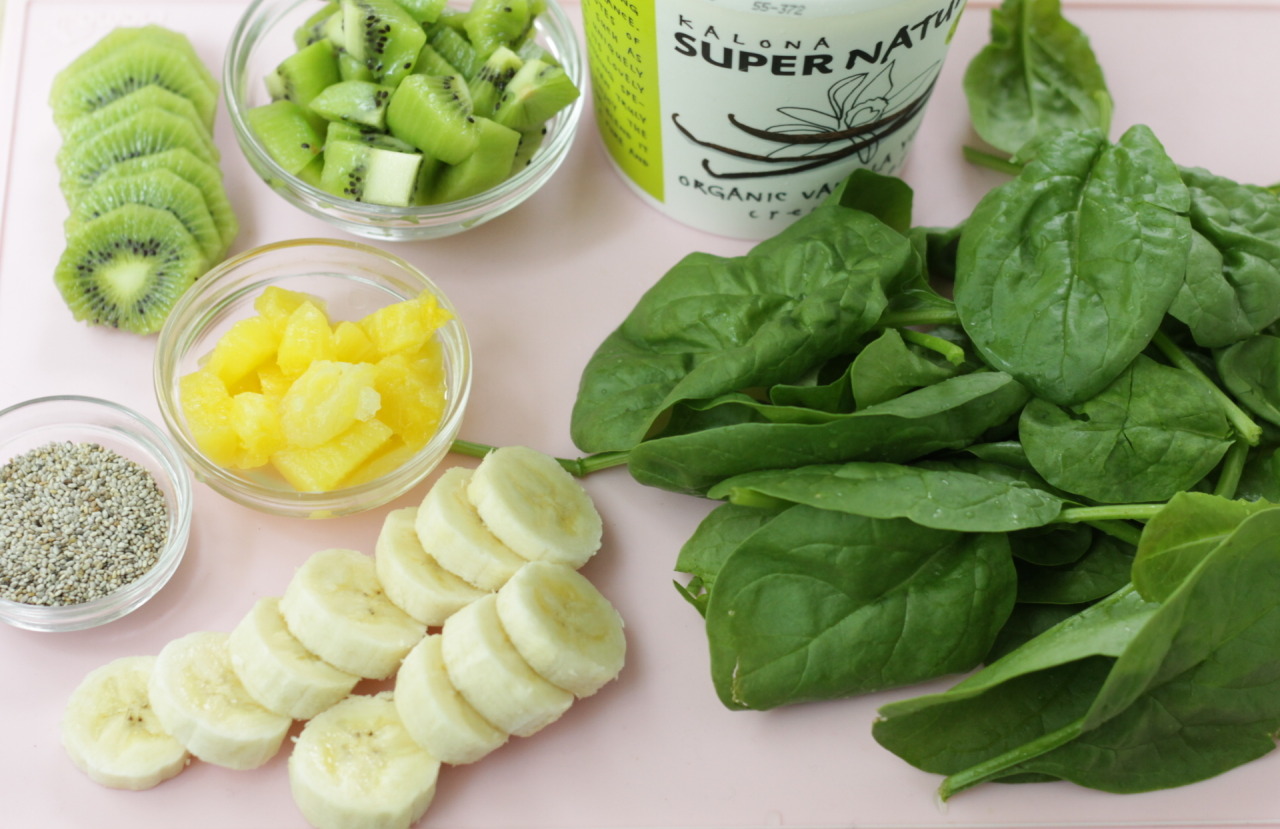 foodffs:  Kiwi-Spinach Smoothie Pops Really nice recipes. Every hour. Show me what