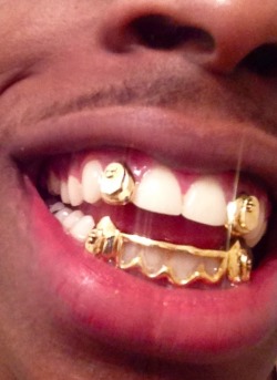 keemthedrevm:  close up . bape heads on that hoe  tho dont jock