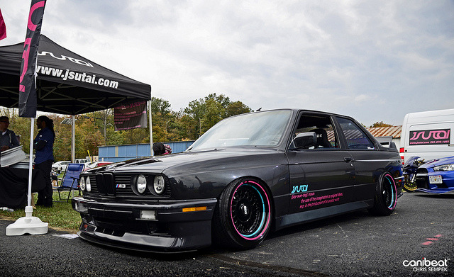 welcome-to-flynns:  theautobible:  Canibeat: First Class Fitment 2013 by Chris Sempek