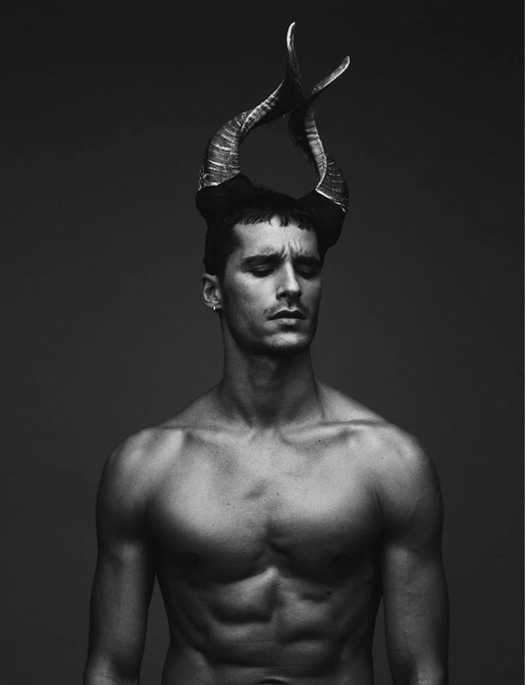 ink-heron:  Thomas Lavelle