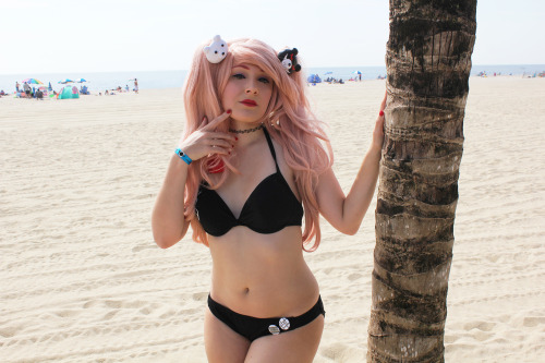 I wanted to share another summer throwback on here today, this time to the Cosplay Beach Day back in