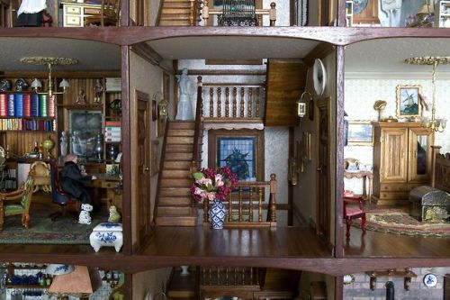 cair–paravel: Dolls’ house made by Frans and Christina Bosdyk in Picton, New South Wales