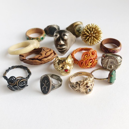 booppoopadoop: ・vintage unique rings