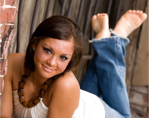 feetishland:  http://feetishland.tumblr.com/