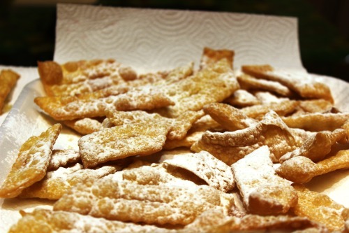 the-fairy-cream: SfrappeAnother Carnival dessert with alchermes, icing sugar and honey