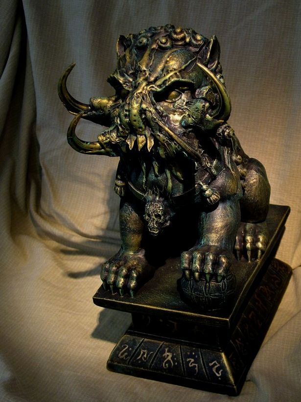 pankurios-templeovarts:  Artworks by Mr. Zarono. Inspired by the genius of H. P.