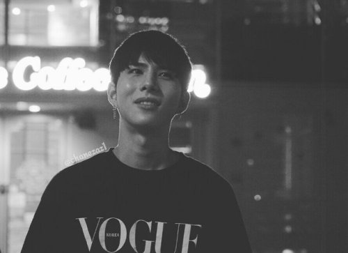 aceandchoices:샤네즈 | don’t edit, don’t crop the logo.