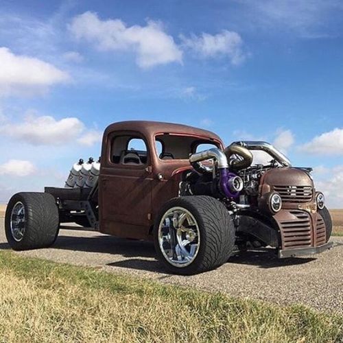 roadkillcustoms - centurionmaximus - HOTRODHoly boost...