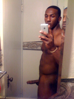 myxxxohxxxmyxxx:  Oh my  Please follow:1.http://nudeselfshots-blackmen.tumblr.com/2.http://gayhornythingz.tumblr.com/3.http://nudeselfshotsofmen.tumblr.com/