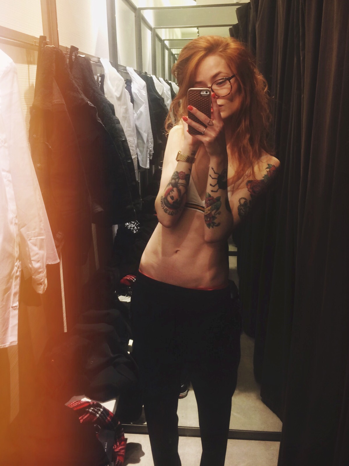 roseyjones:  more abs than ya boyfriend 👋🏻 #laterhater #fuckyourbeautystandards