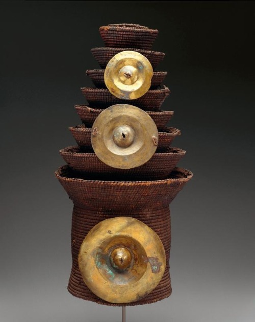 Tiered hat with brass discs (botolo). 20th century. Ekonda peoples, Democratic Republic of Cong