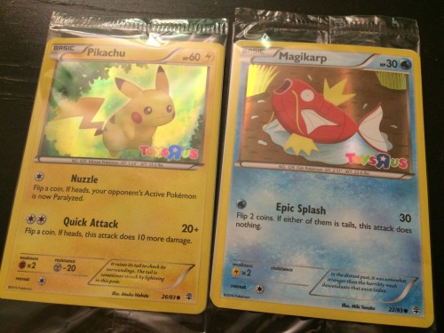 The new Toys R us exclusive POKEMON CARDS OH MY GOD MAGIKARP!!!!