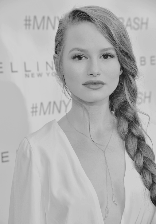 troiansbellisaro: Madelaine Petsch at Maybelline New York’s LA Beauty Bash, 2016