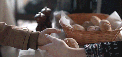 im-subtextsexual:Anne Lister vs Villanelle in a Seduction Contest: Choose your fighter