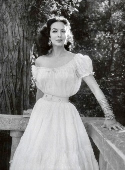 wehadfacesthen:  Maria Felix, “the most