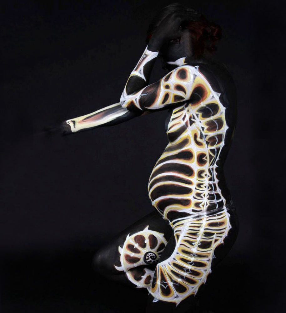 asylum-art-2:  Unbelievable Body Art By Gesine Marwedel Turns People Into Animals