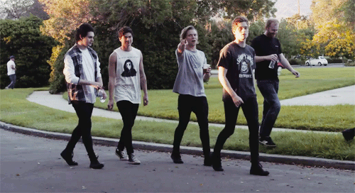 mikeytomyclifford:  are we going to talk about how they look like the bad boys in