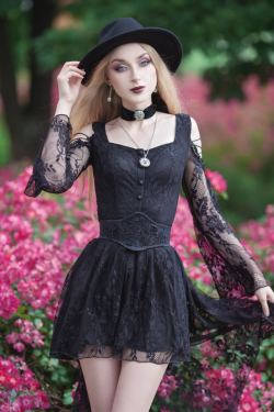 absentia-veil:  AbsentiaJewelry: Alchemy Gothic for M’era Luna